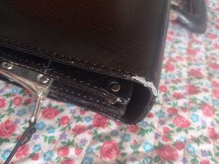 Maletín negro con combinación