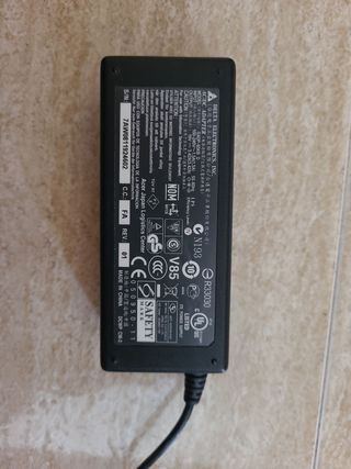 Cargador ACER SADP-65KB D
