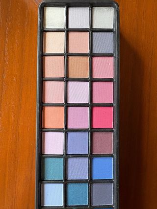 Maletín maquillaje The Color Workshop (100 Piezas)