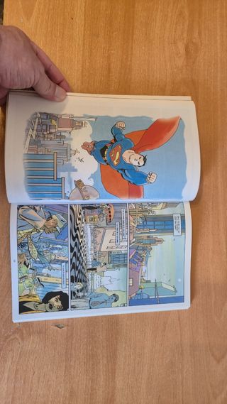 Superman para todas las estaciones (Spanish Edi...