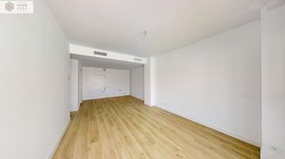 Piso en venta en Los Álamos en Torremolinos