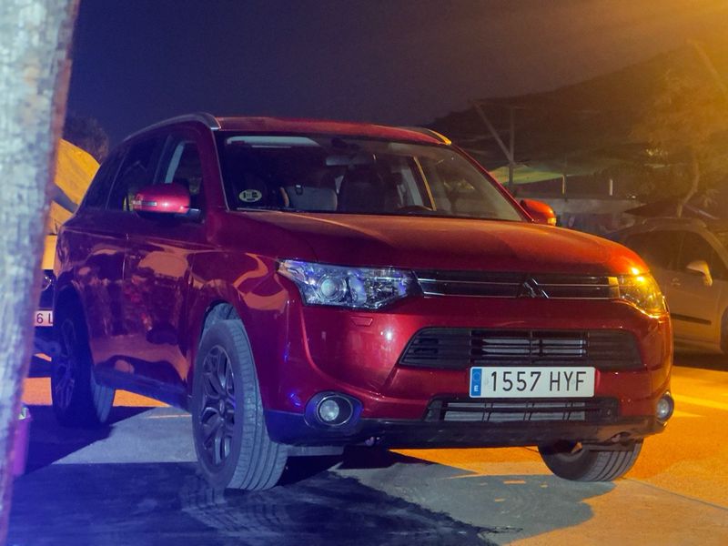 Mitsubishi Outlander 2014 - foto 1