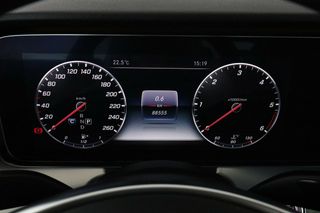 Mercedes Clase E 220 d AMG Line