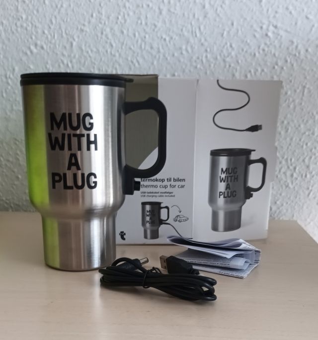 Taza térmica con cable USB