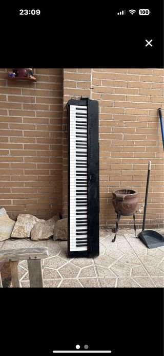 Piano Yamaha PS25