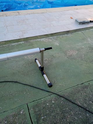 Recogedor de manta térmica para piscina