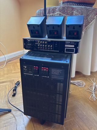 Yamaha CinemaStation AV-1 Dolby Pro-Logic