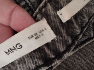 Pantalón vaquero gris Mango