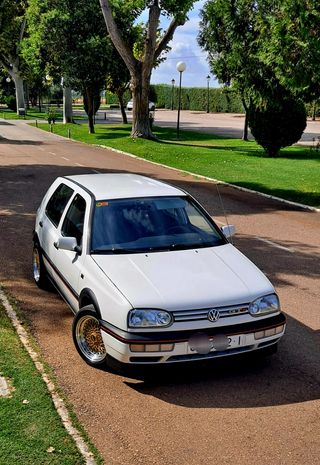 Volkswagen Golf 1996