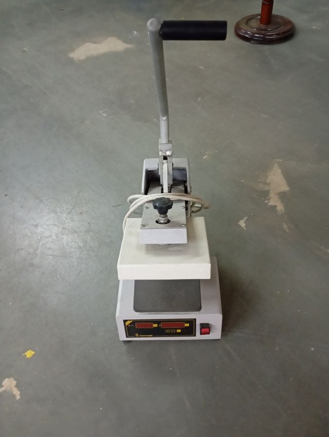 Máquina Transfer Manual 15x15cm