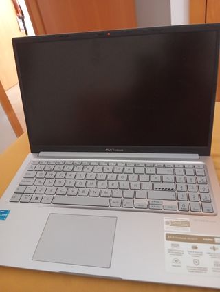 Portátil ASUS Vivobook Plata