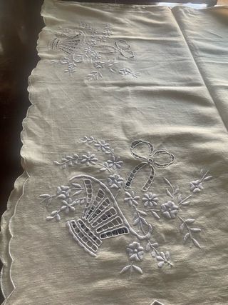 Toalha de altar/Peseira bordada