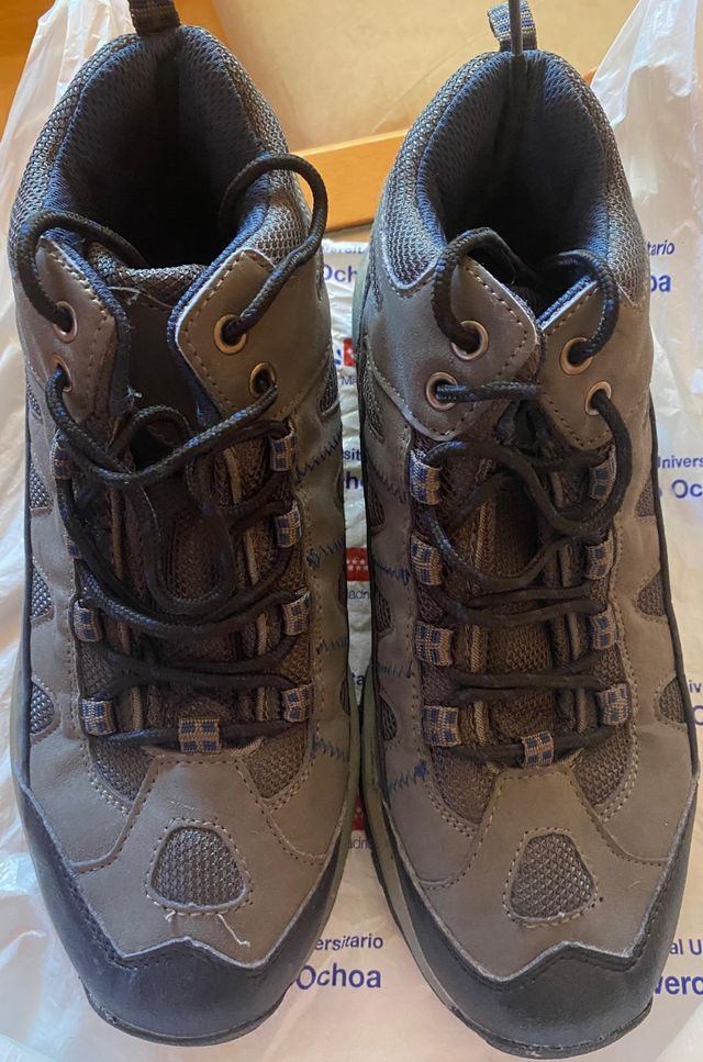 Botas de montaña para senderismo N 40