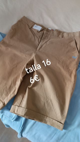 Pantalones cortos color camel talla 16