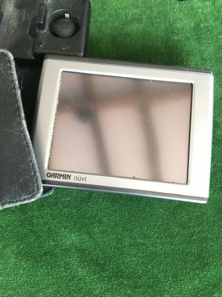 Lote Electrónica Garmin y Logitech