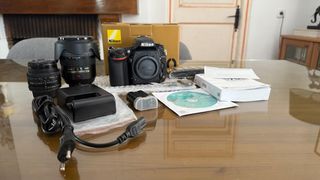 Nikon D750 + Objetivo Nikon: 24-120mm