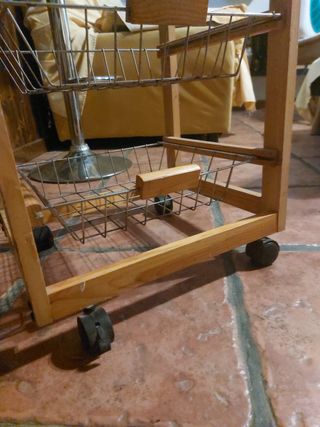 Verdurero madera y metal con ruedas
