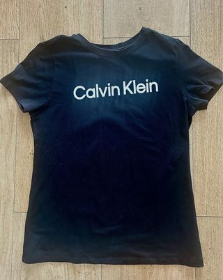 Camiseta Calvin Klein Mujer Talla M