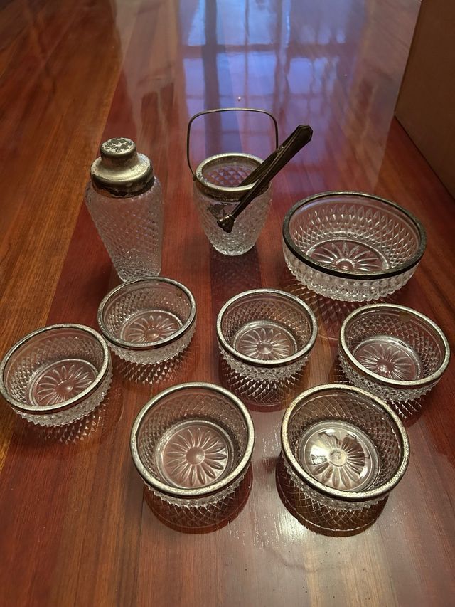 Juego piezas de cocteleria de cristal