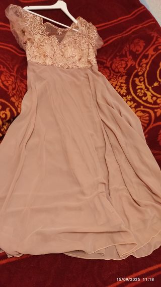 Vestido rosa elegante para dama de honor