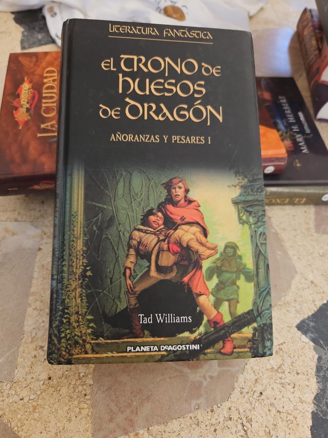 EL TRONO DE HUESOS DE DRAGON