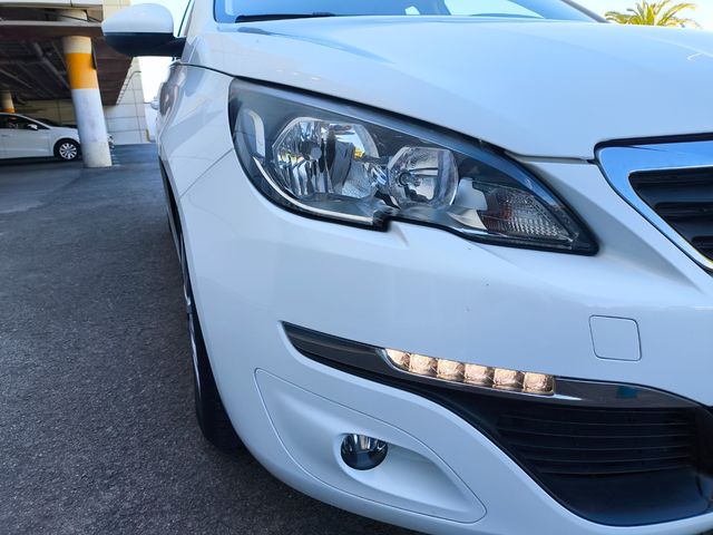 PEUGEOT 308 5p  BlueHDi 100cv 1 año garantia 