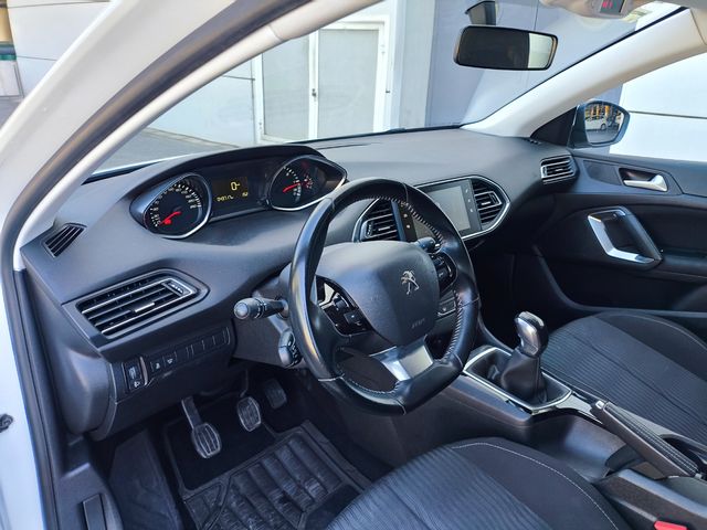 PEUGEOT 308 5p  BlueHDi 100cv 1 año garantia 