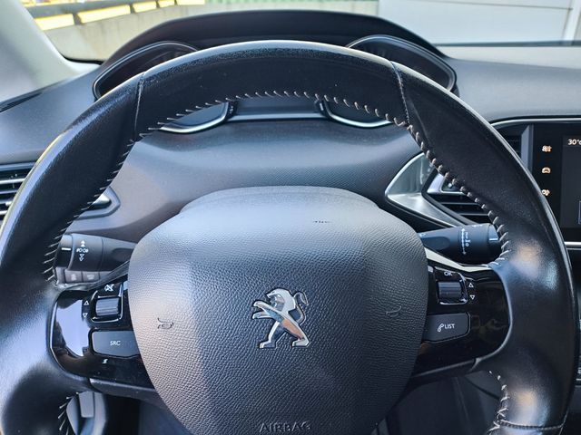 PEUGEOT 308 5p  BlueHDi 100cv 1 año garantia 