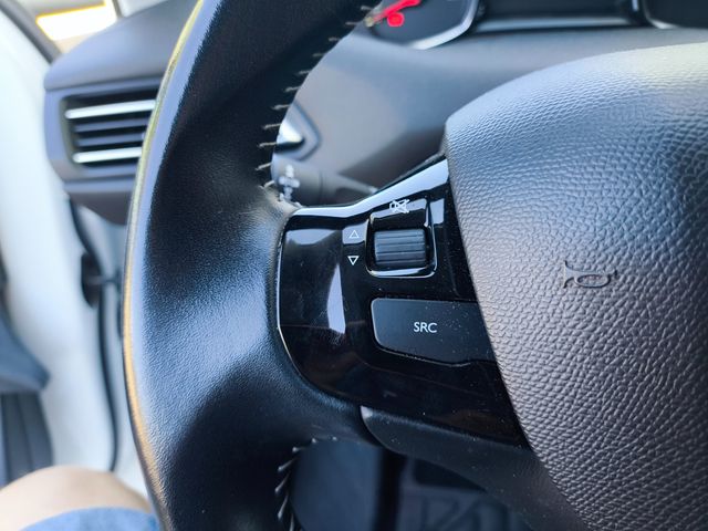PEUGEOT 308 5p  BlueHDi 100cv 1 año garantia 