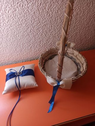 Cesta de boda para anillos