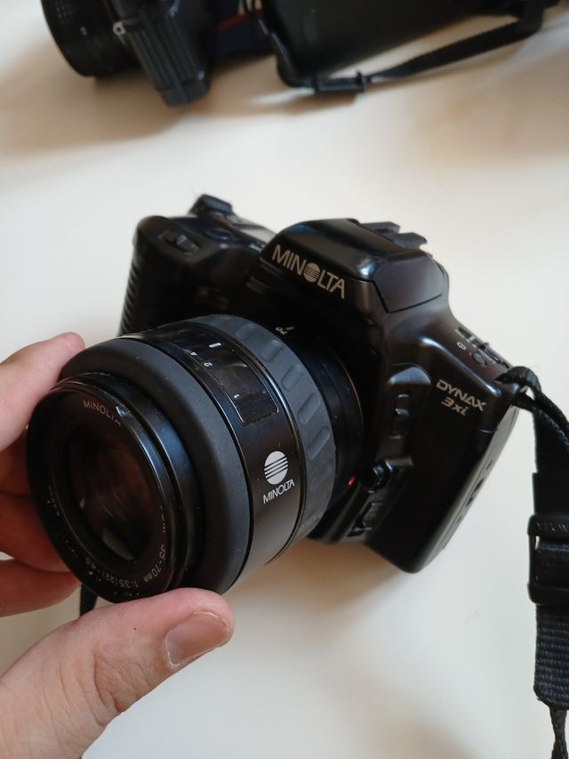 Cámara Minolta DYNAX 3xi Negra