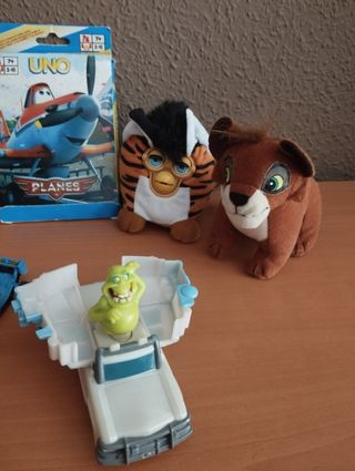 Lote Juguetes: Cars, Furby, Camión y más