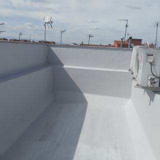 Se acen reformas en general como alicatados ect