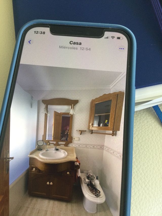 Mueble de baño roble macizo con espejo y luces