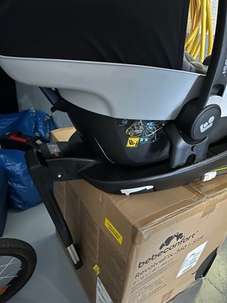 Silla Maxicosi con base Isofix y adaptador carrito