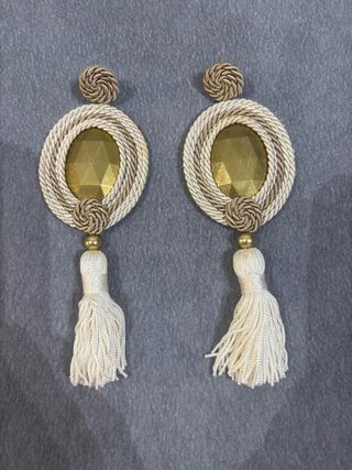 Pendientes Flamenca Beige y Dorado
