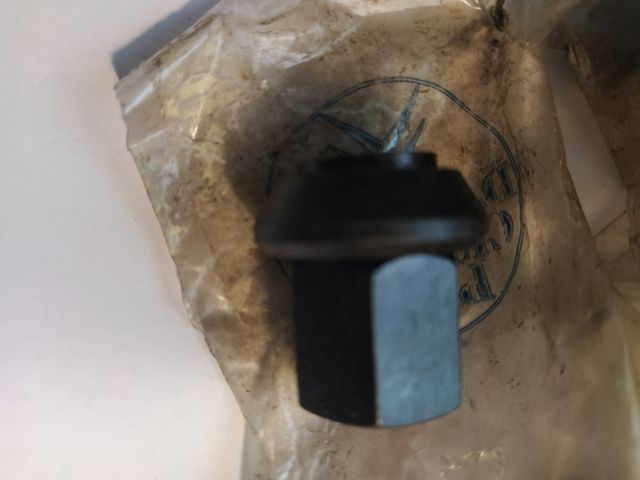 Tuerca Rueda Citroen 3VD 95562095