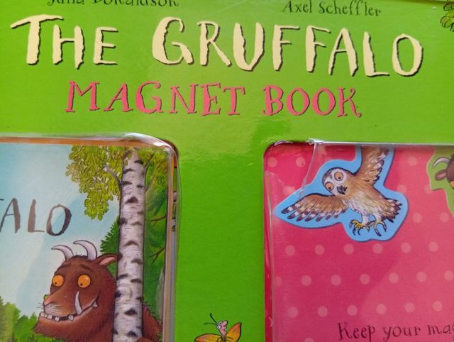 The Gruffalo Magnet Book y The Gruffalo's Child
