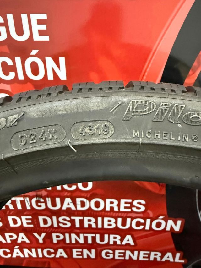 Michelin Pilot Alpin PA4 235/35 R19 91V
