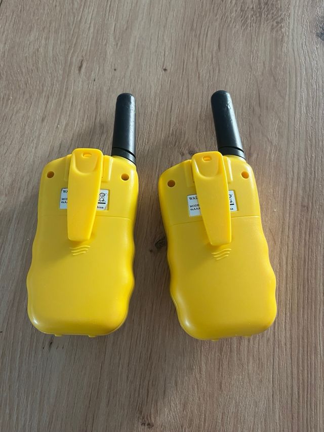 2 Walkie Talkies Floureon Amarillos