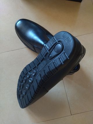 Zapatos Escolares UNIT Negro Talla 42