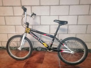 Bicicleta BMX Monty Arena 149. Poco uso
