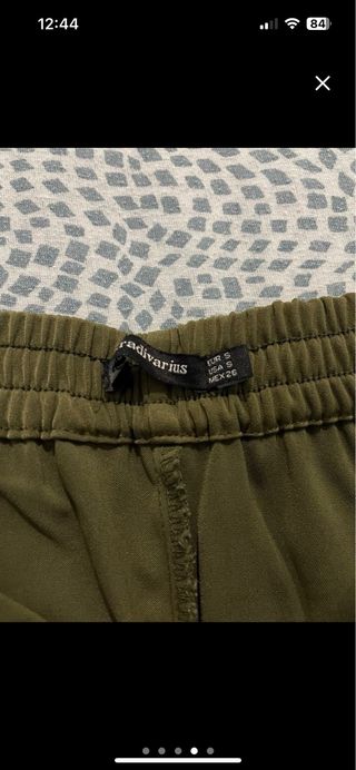 Pantalones fluidos verde oliva