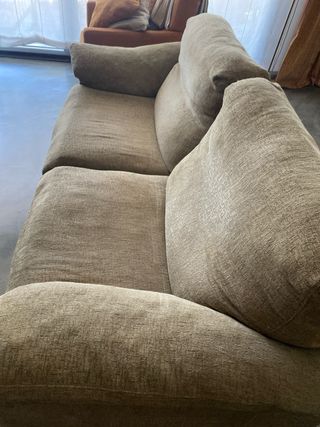 Oportunidad.Sofá de 3 plazas de tela