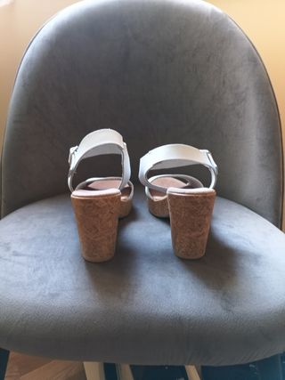 Sandalias Mary Talla 38 Blancas