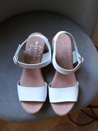 Sandalias Mary Talla 38 Blancas