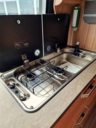 Camper SEMINUEVA Weinsberg 600 DQ Edition Fire2025