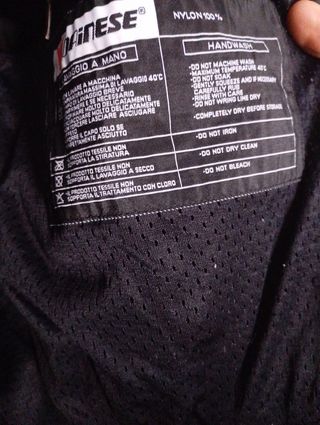 Chaqueta Moto Dainese Azul y Negra. 