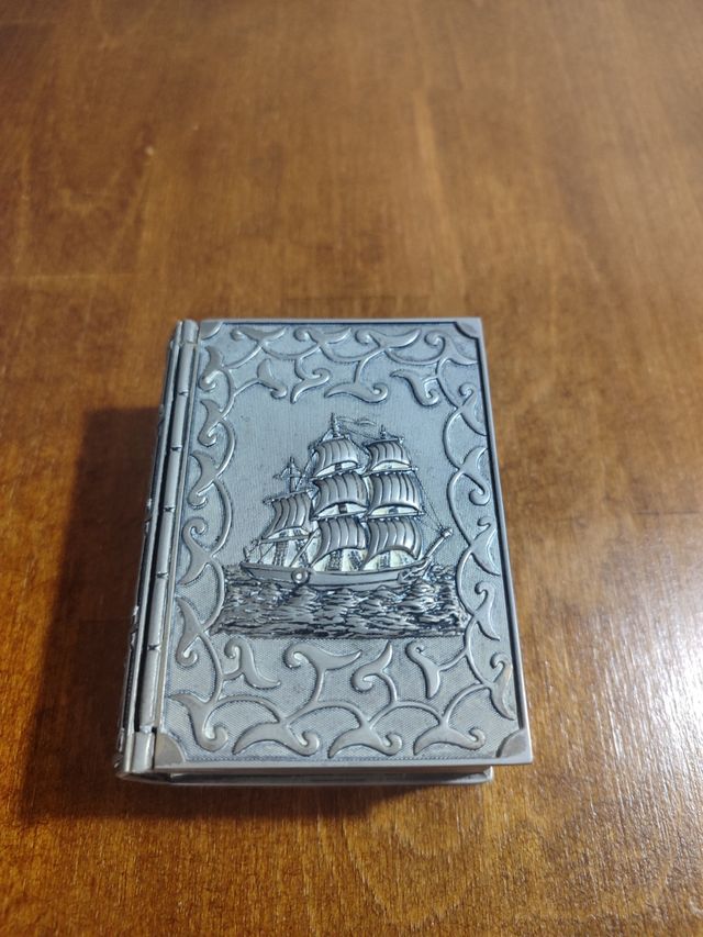 Joyero antiguo metal barco MEDIDAS 14 X 8.