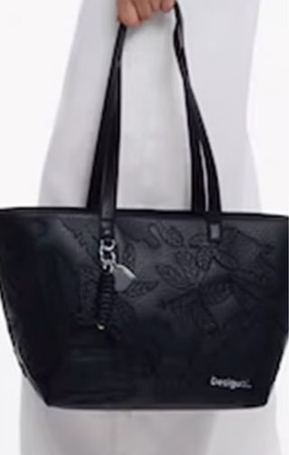 OFERTA!! Bolso Desigual Negro Grande Bordado